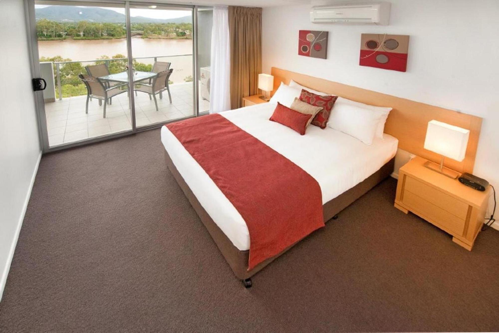 Edge Apartment Hotel Rockhampton Exterior photo