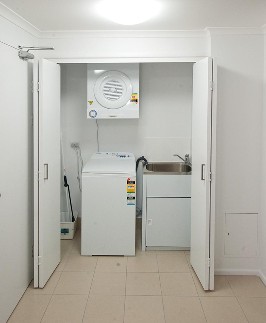 Edge Apartment Hotel Rockhampton Exterior photo